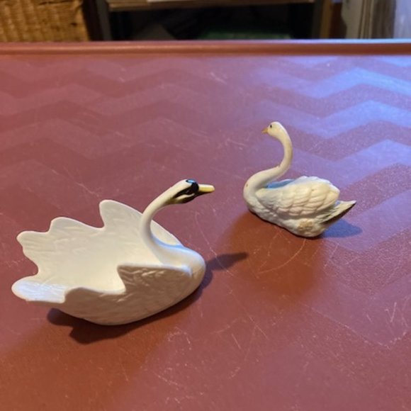 Bone China swan figurines - Picture 2 of 7